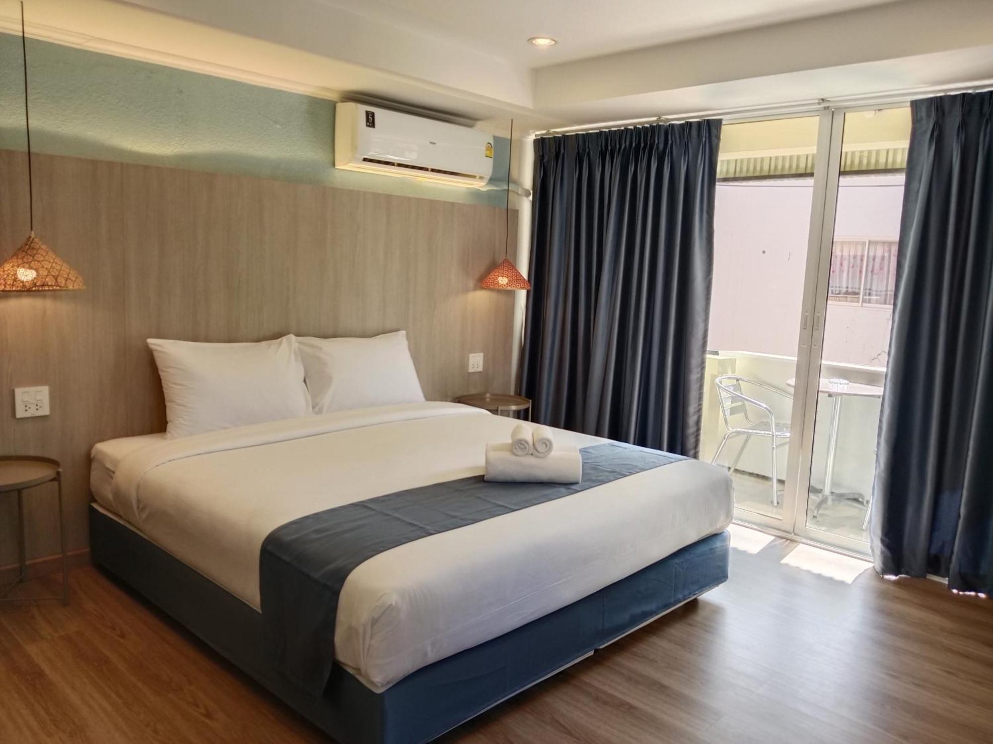 Eastique Hotel Koh Chang Trat Exterior foto
